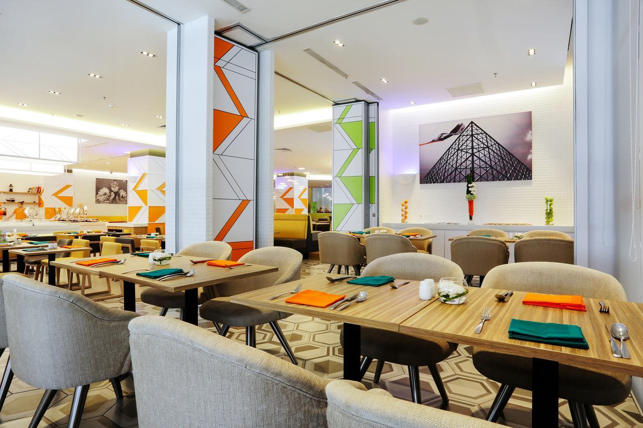 Harris Hotel And Conventions Kelapa Gading Jakarta Eksteriør billede