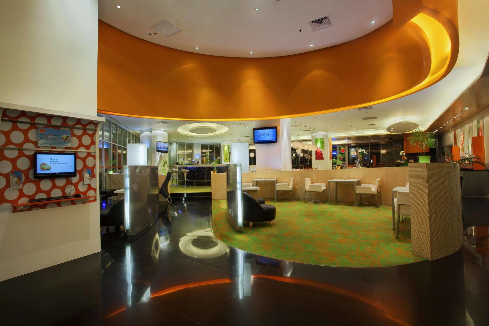 Harris Hotel And Conventions Kelapa Gading Jakarta Eksteriør billede