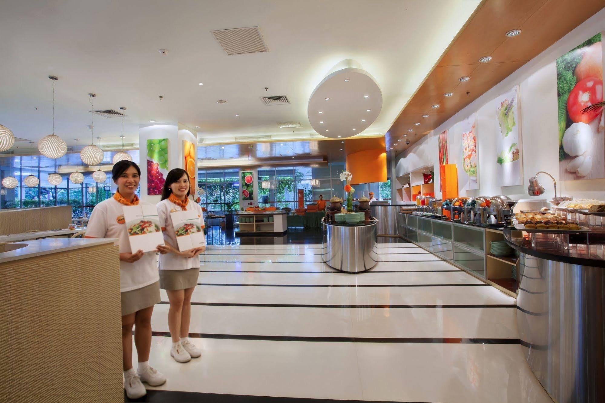 Harris Hotel And Conventions Kelapa Gading Jakarta Eksteriør billede