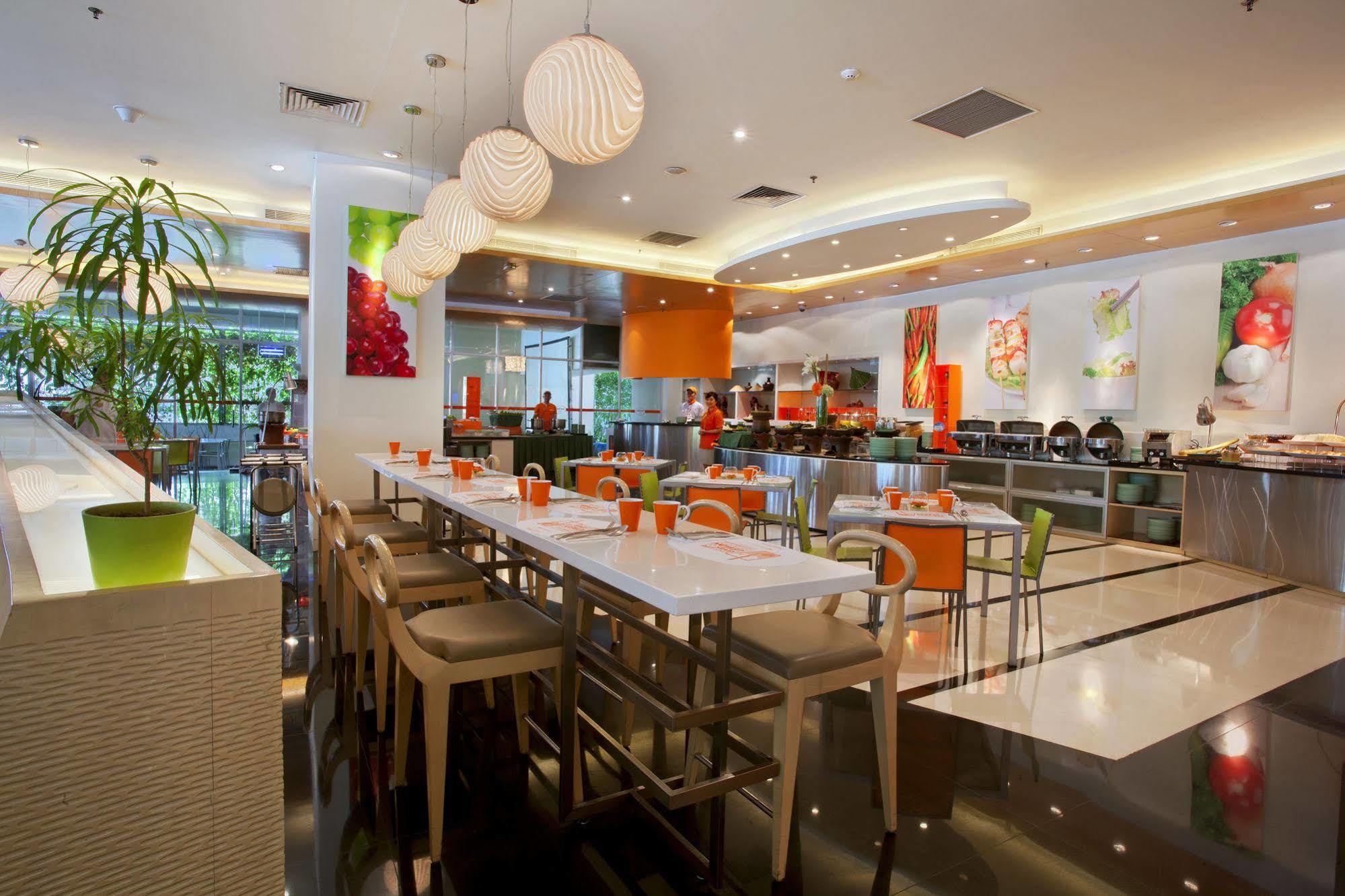 Harris Hotel And Conventions Kelapa Gading Jakarta Eksteriør billede